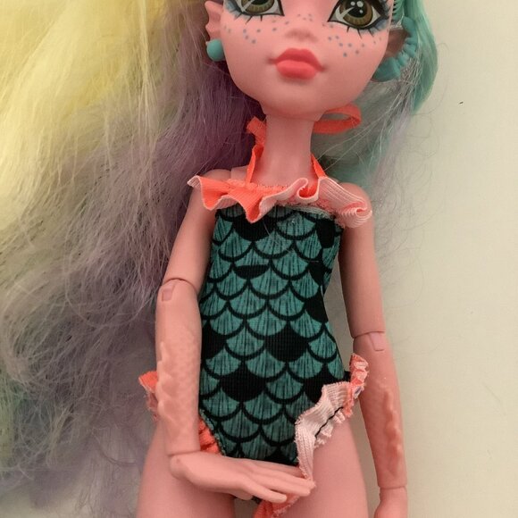 Monster High Doll G3 Lot Lagoona Blue Set & Cleo de Nile in Partial Outfit READ - Picture 10 of 16